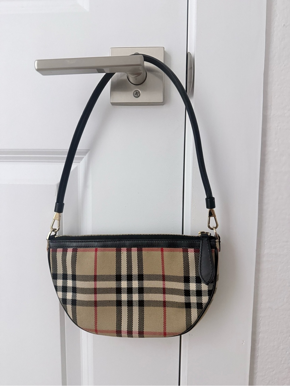 Burberry designer Plaid Pattern Half-Moon Shoulder Bag - Beige/Black - Picture 2 of 4
